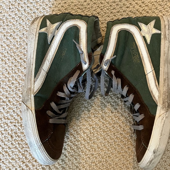 Golden Goose Superstar high tops. Great used condition. Cool color way.  Size 42 - Picture 5 of 6